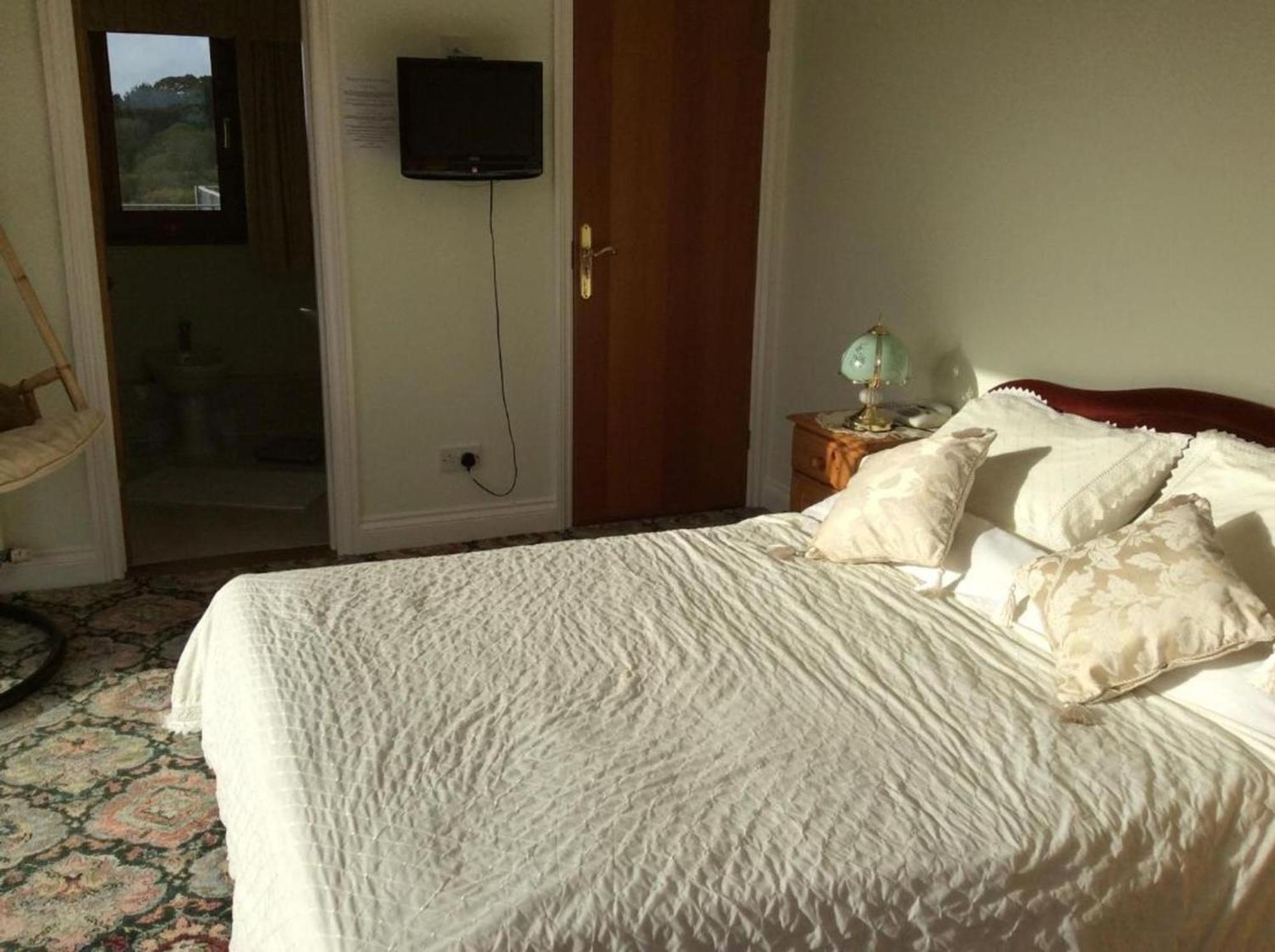 טרורו Room In Guest Room - Orchard Manor, Fore Street, Probus מראה חיצוני תמונה